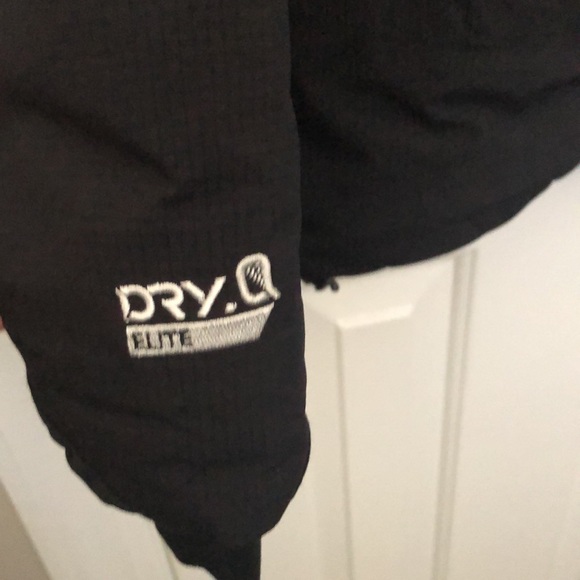 Mountain Hardware Dry Elite Jacket - Picture 5 of 16